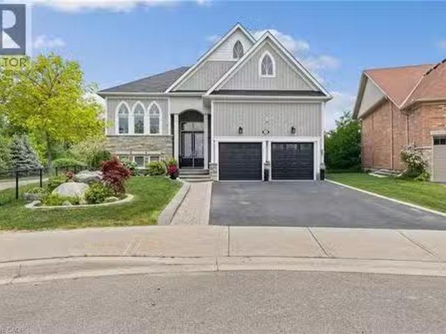 43 Allegra Drive, Wasaga Beach, ON, L9Z 0H1 house for sale.