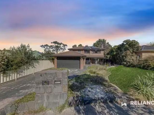 43 Balmoral Circuit, Sunbury, VIC 3429