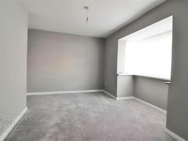 43 Beechland Drive, Lisburn, BT28 1HS