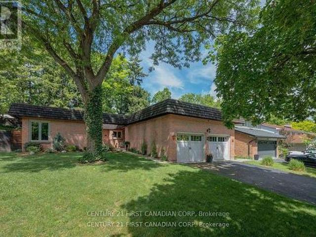 43 Compton Crescent, London South R, ON, N6C 4E9 house for sale | Listing ID X13518 | Royal LePage
