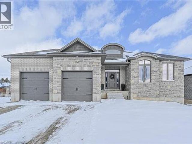 43 Coulter Street, Milverton, ON, N0K 1M0 house for sale | Listing ID 40793 | Royal LePage