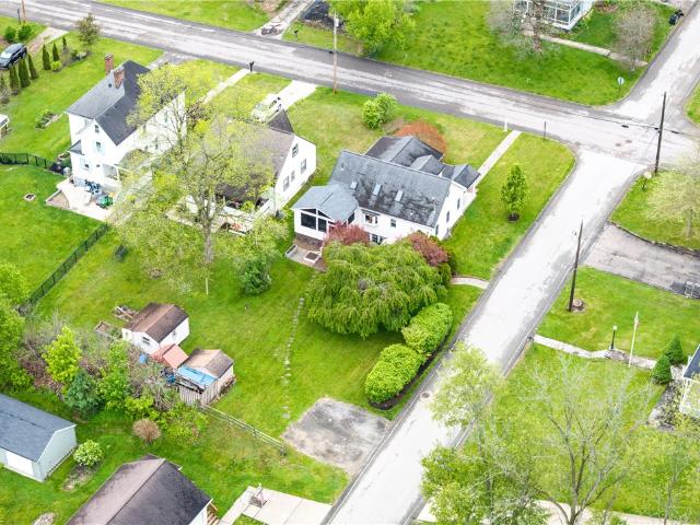 43 Elwyn Ave