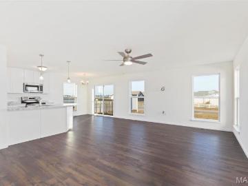43 Fairmount Grv Dr, St. Peters, MO 63376 | MLS #26018
