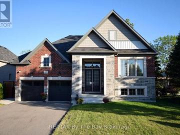 43 Fawndale Crescent, Wasaga Beach, ON, L9Z 2N2 house for sale | Listing ID S13435 | Royal LePage