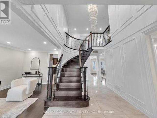 43 Fieldwood Drive, Toronto, ON, M1V 3G3 house for sale | Listing ID E13821 | Royal LePage