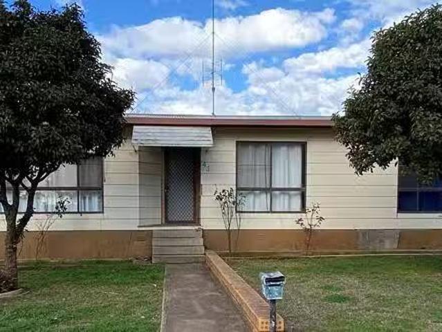 43 Forbes Road, Parkes, NSW 2870
