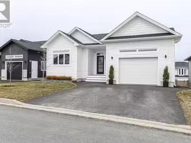 43 Frampton Avenue, St. John'S, NL, A1A 0R8 house for sale.