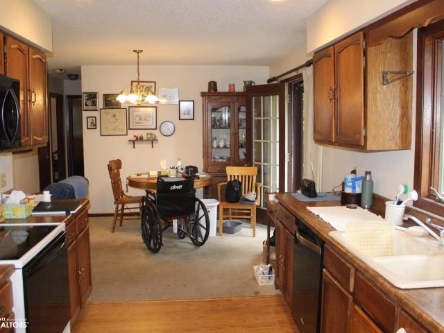 43 Golf View Court