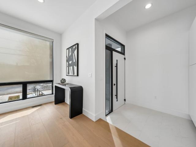 43 Grove Street, Tenafly, US, NJ