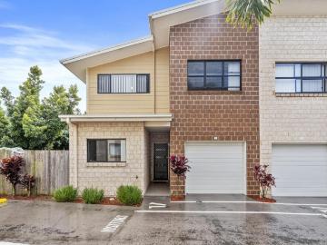 4/3 Grange Court, CAPALABA, QLD 4157