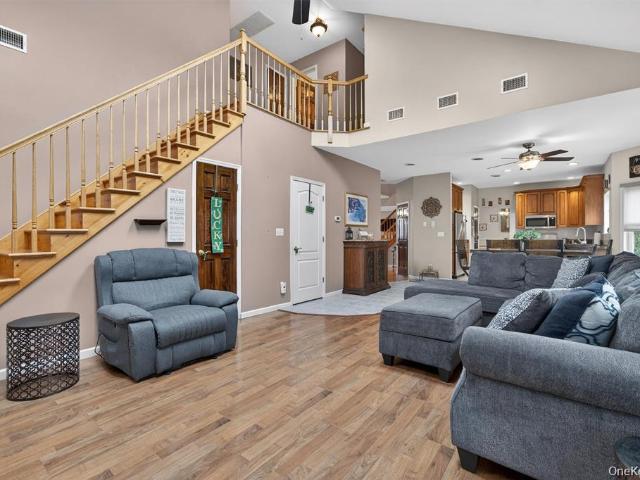 43 Greenwich Avenue