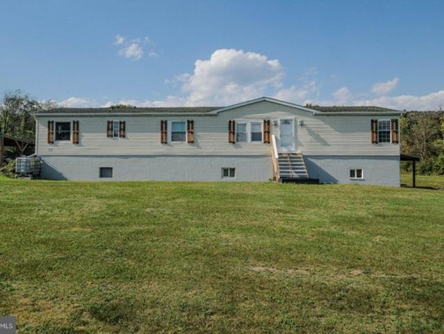 43 Guthrie Dr, Gerrardstown, WV 25420