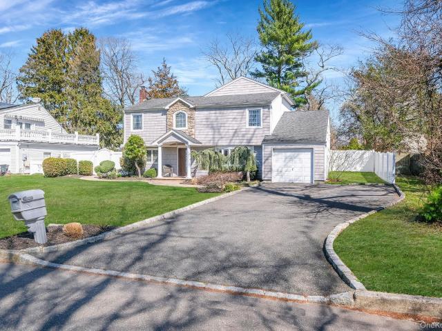 43 Hallock Avenue