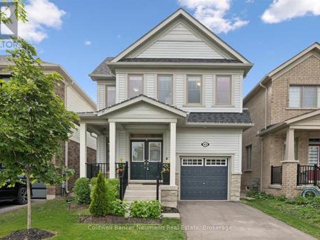 43 Harpin Way W, Centre Wellington Fergus, ON, N1M 0H8 house for sale | Listing ID X13436 | Royal LePage