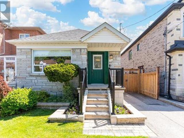 43 Heale Avenue, Toronto, ON, M1N 3X6 house for sale | Listing ID E13636 | Royal LePage