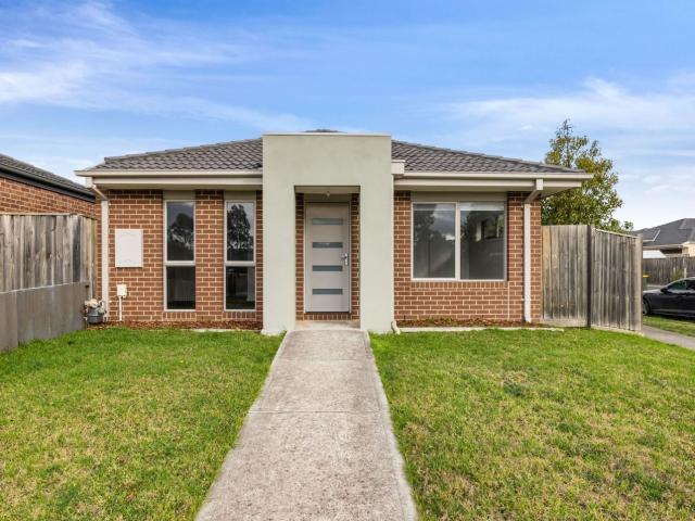 43 Hollaway Drive, MERNDA, VIC 3754
