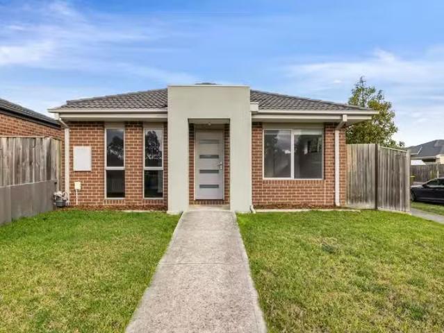 43 Hollaway Drive, MERNDA, VIC 3754 House for Rent