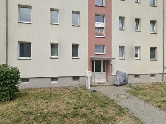43 m2 apartment for rent in Saalekreis