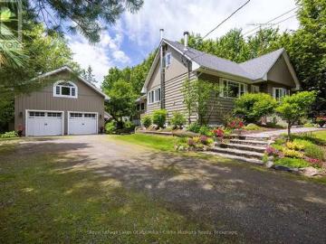 43 Maple St, Seguin, ON, P0C 1J0 Luxury House for sale | Listing ID X13494 | Royal LePage Carriage Trade Luxury Properties