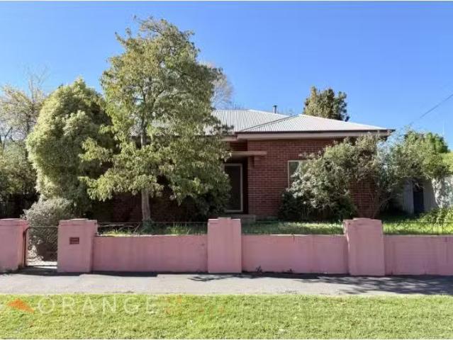 43 Moulder Street, Orange House for rent Listed by Katlyn Edw.