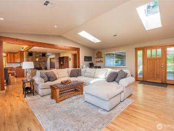 43 Mowitch Trail