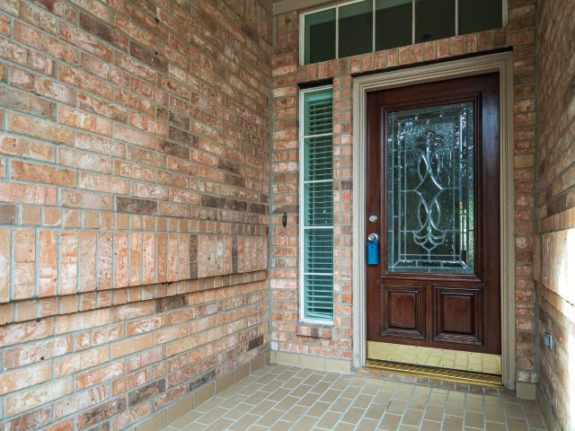 43 N Belfair Place