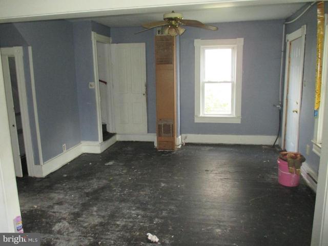 43 N F Street