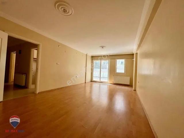 43 Nergizde Kiralık 3+1,140 M²,otoparklı Kiralık Daire
