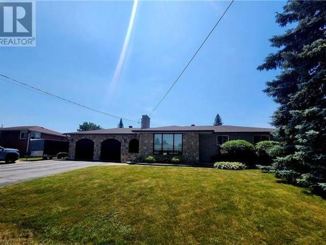 43 Ontario Street, Chelmsford, ON, P0M 1L0 house for sale | Listing ID 2129 | Royal LePage