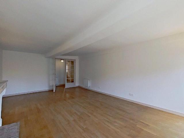 43 Quai Saint Vincent LYON 69001 T4 Non meublé 2100 €CC