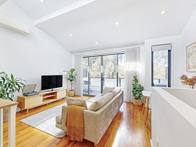 4/3 Somerset St, Pascoe Vale