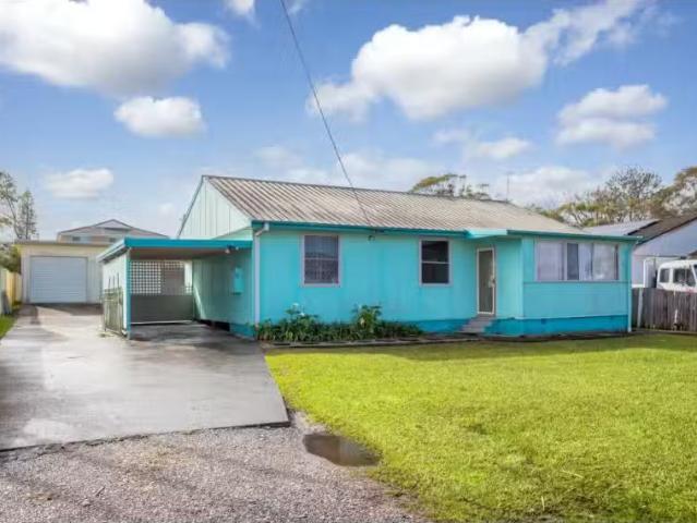 43 Smith Street, OLD BAR House for rent Listed by Renae Hoawe.