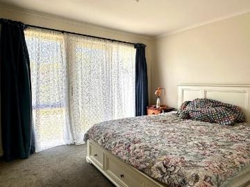 43 Springfield Crescent, Hampton Park VIC