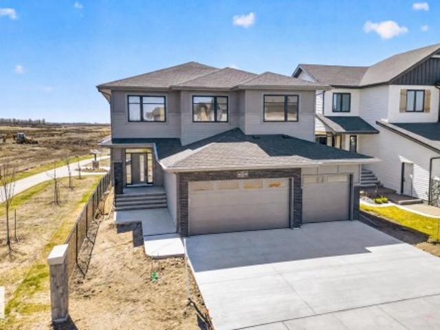 4005 40 Avenue, Beaumont, AB, T4X 3C1 house for sale | Listing ID E4508 | Royal LePage