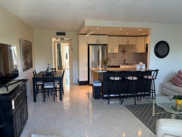 4008 Berkshire A, Unit 4008, Deerfield Beach, FL 33442 | MLS #R11153