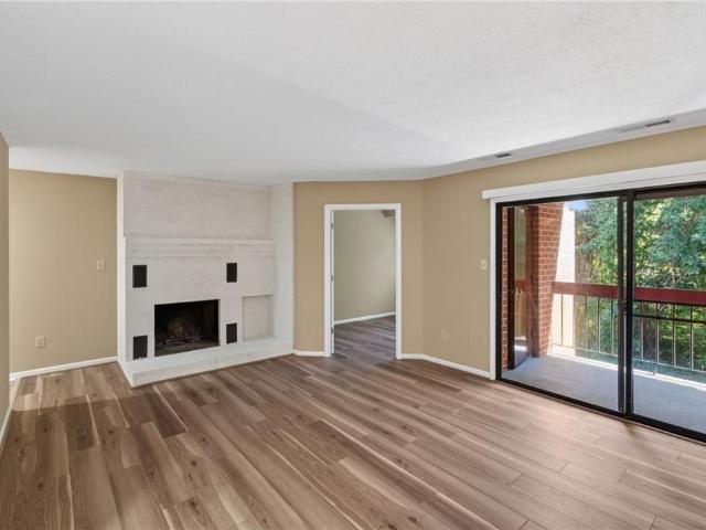 4008 Governors SQ # 11