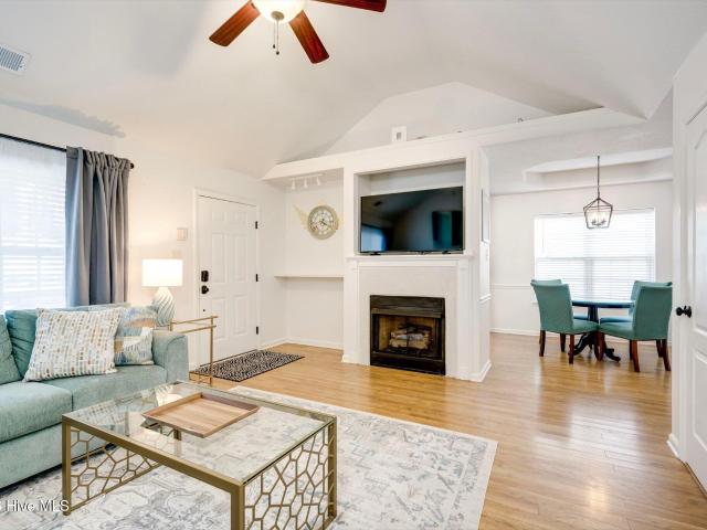 4009 E Hidden Haven Court