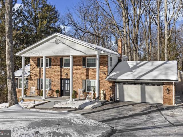 4009 Robinhood Drive