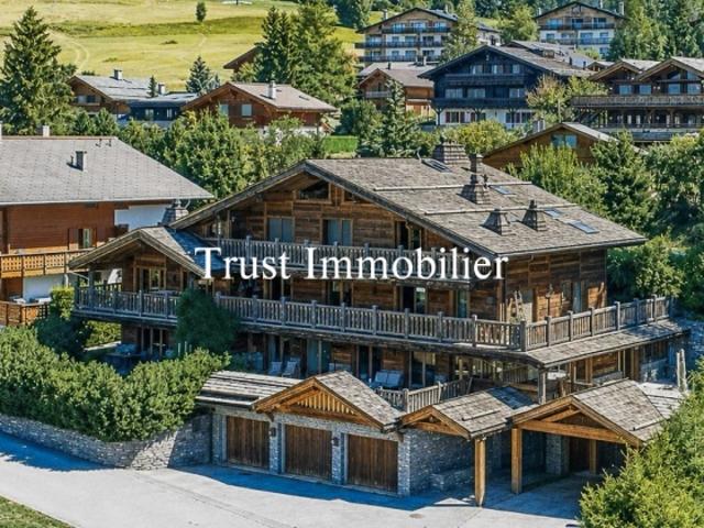 4009. Wunderschöne Wohnung in einer prestigeträchtigen Residenz