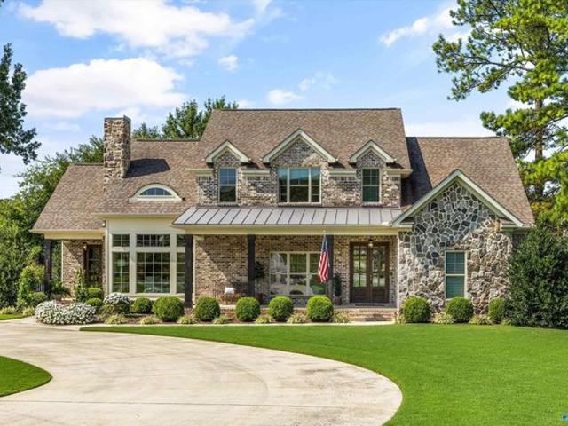 4000 Dobbs Dr SE, Huntsville, AL 35802