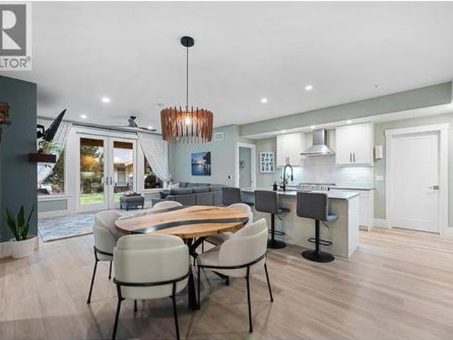 4000 Redstone Crescent Unit# 220, Peachland, BC, V0H 1X5 house for sale | Listing ID 10388 | Royal LePage
