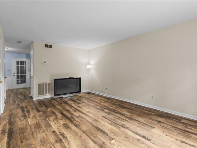 4000 S Bend Drive #109