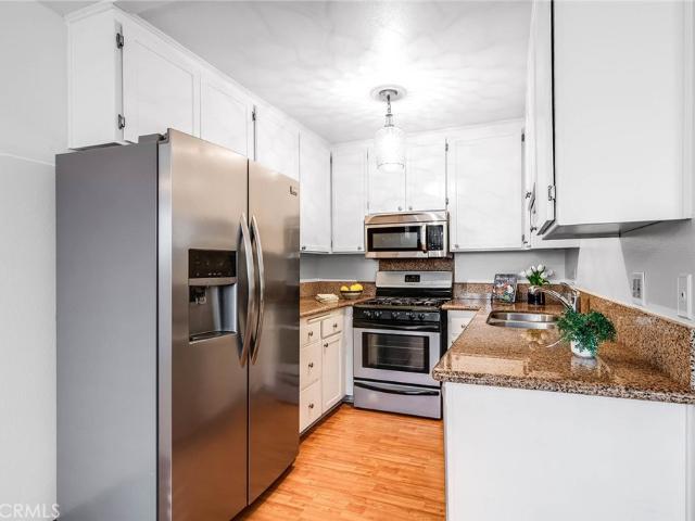 4000 W Victory Boulevard 204
