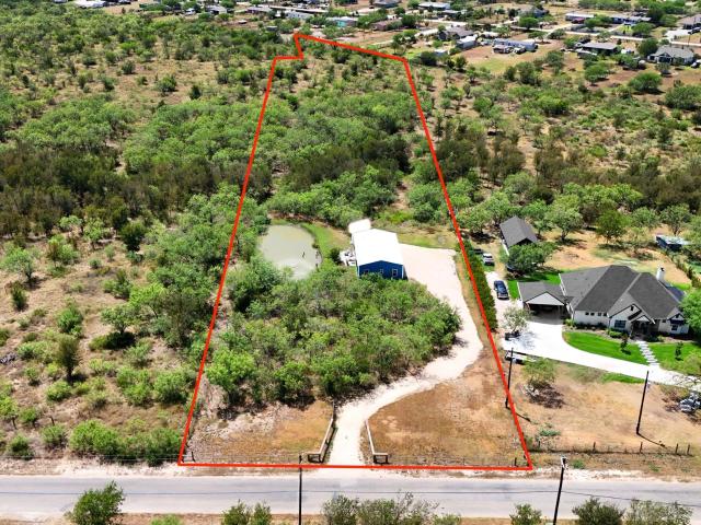 4001 Barth Rd