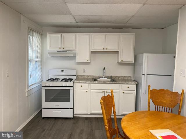 4002 Post St, Triangle, VA 22172 | MLS #VAPW2113