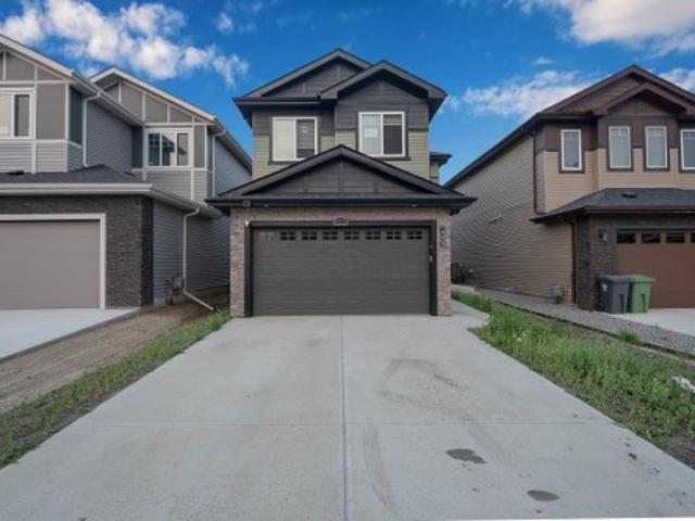 4003 39 Street, Beaumont, AB, T4X 3B5 house for sale | Listing ID E4500 | Royal LePage