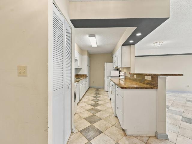 400 20th Ave. N 604
