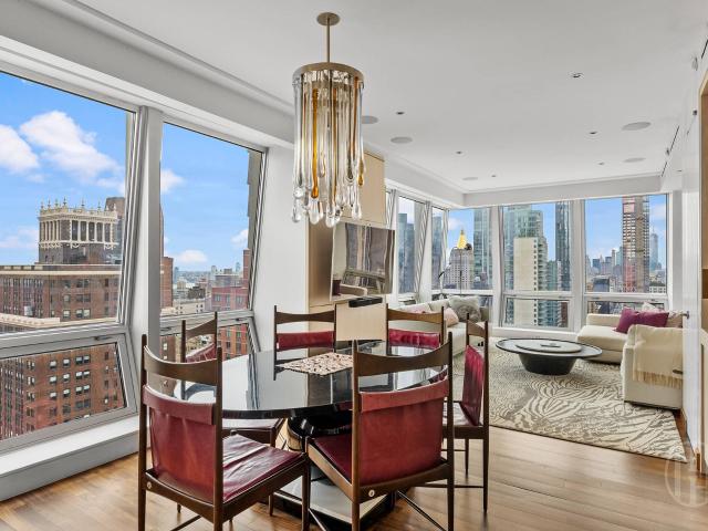 400 5th Avenue 34A