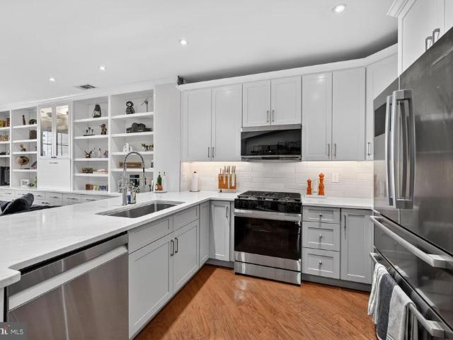 400 Cameron Station Boulevard # 421