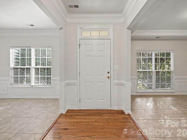 400 Amersham Lane